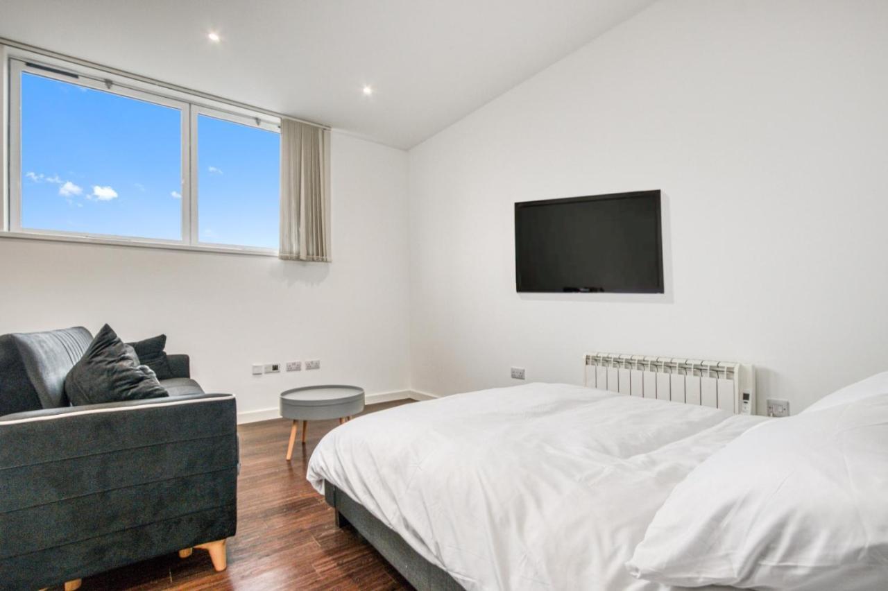 Апартаменти Stylish Studio By Heathrow Airport Лондон Екстер'єр фото