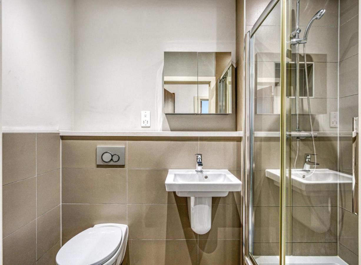 Апартаменти Stylish Studio By Heathrow Airport Лондон Екстер'єр фото